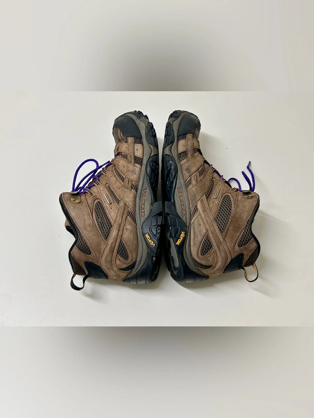 Men’s 10 Wide Merrell Moab 2 Mid Hiking Boots